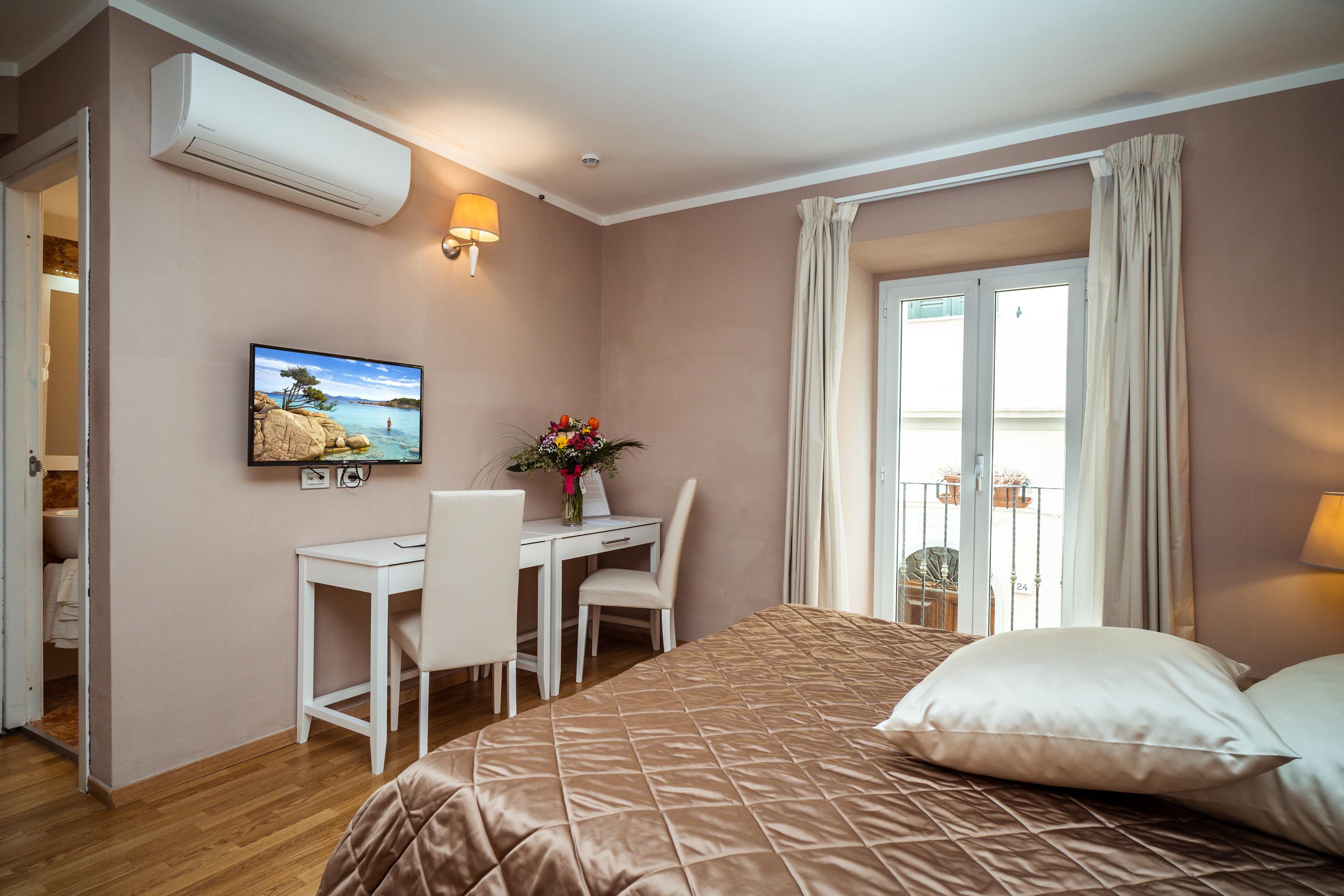 Hotel Centrale Olbia Luaran gambar