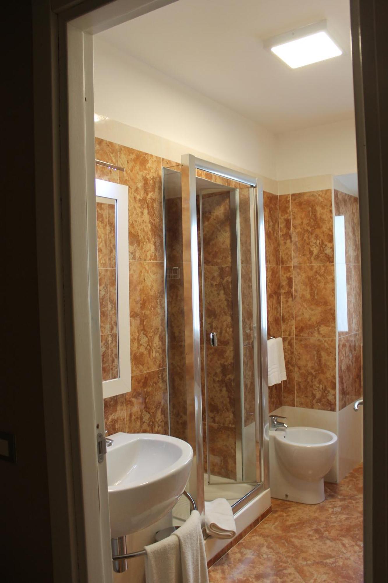 Hotel Centrale Olbia Luaran gambar