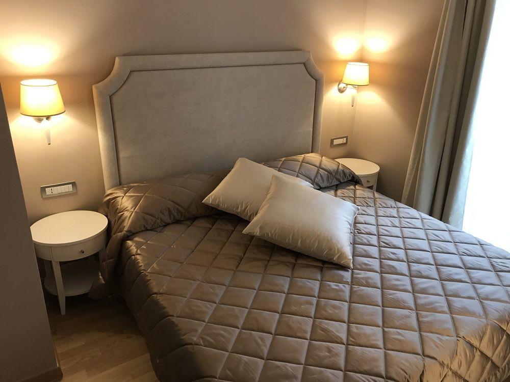 Hotel Centrale Olbia Luaran gambar